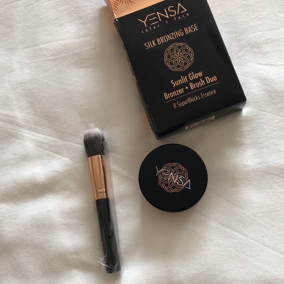 Bronzing base - Picture 2 of 2